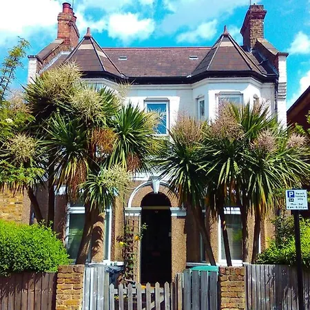 3 Bed Ground Floor Flat Apartment London Exterior photo